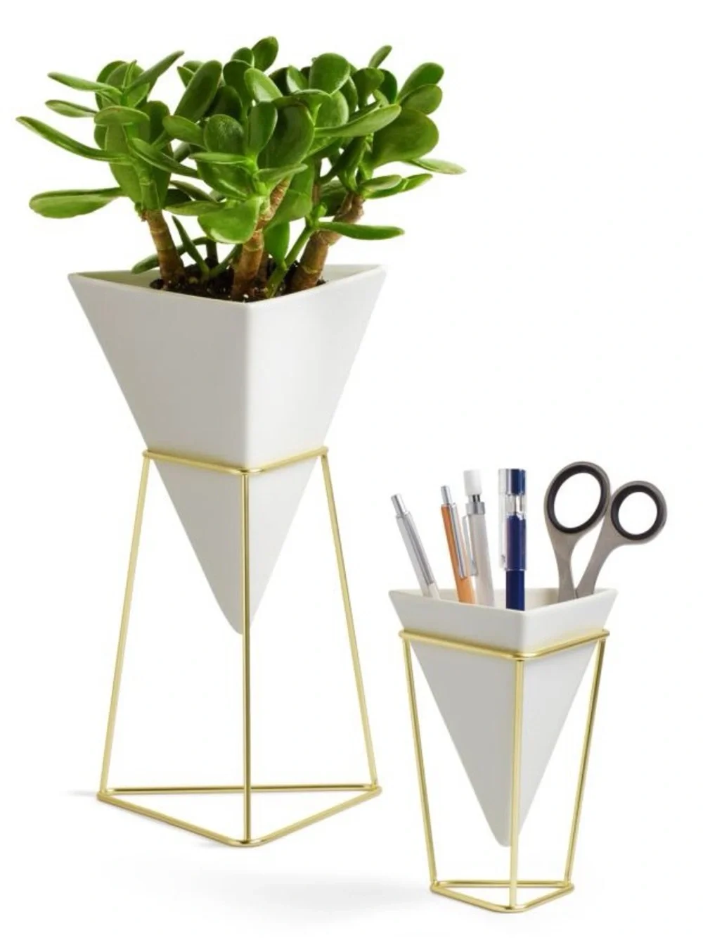 Umbra tabletop vessel